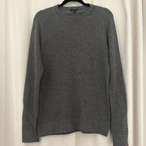 100% Cashmere Theory Men's Charcoal Crewneck Sweater
